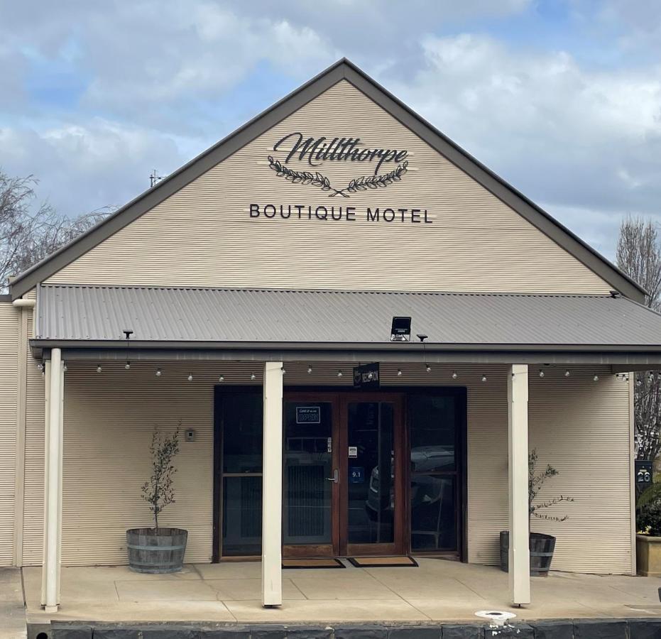 Millthorpe Motel Exterior photo