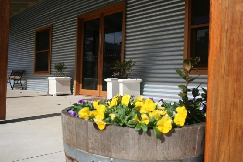 Millthorpe Motel Exterior photo
